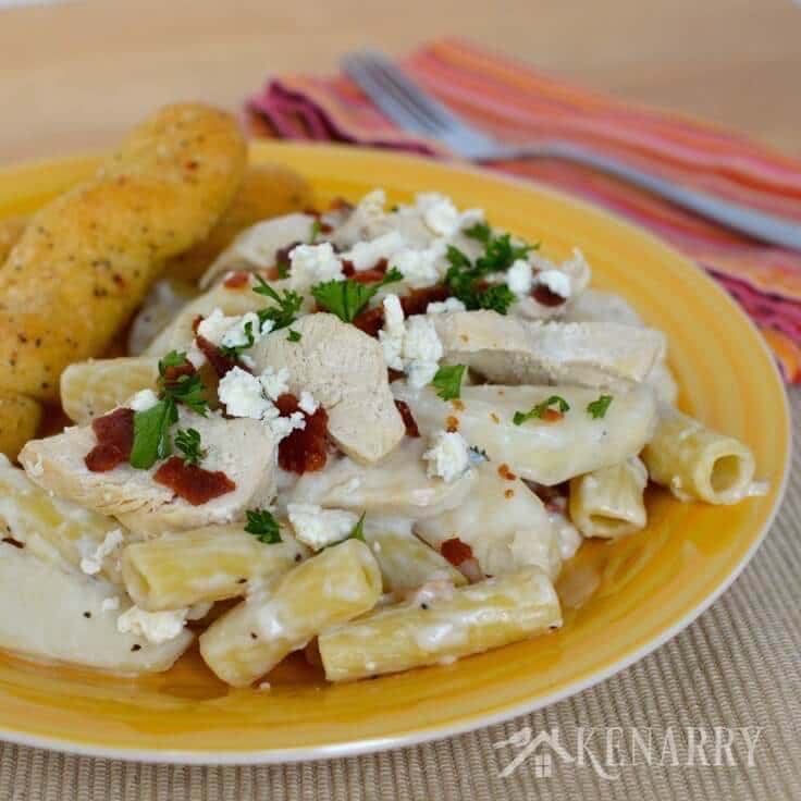Chicken Rigatoni with Bleu Cheese, Bacon and Pears
