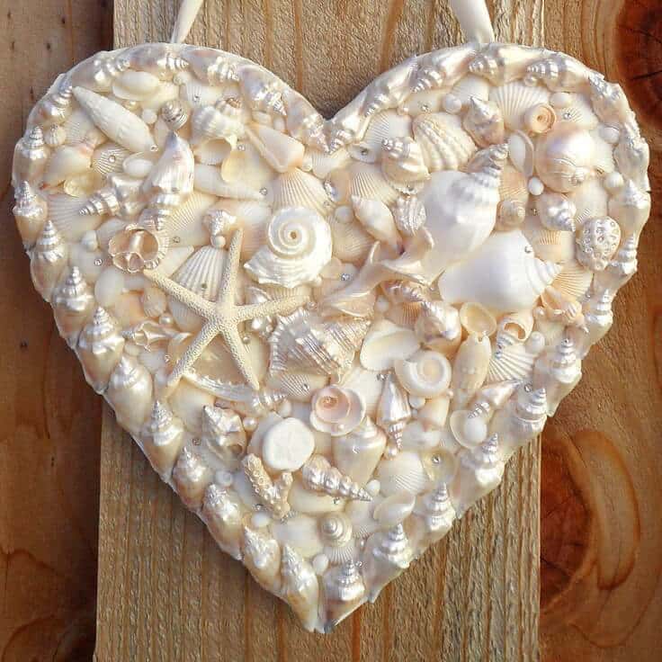 Seashell Heart Door Hanger: How To Craft With Shells