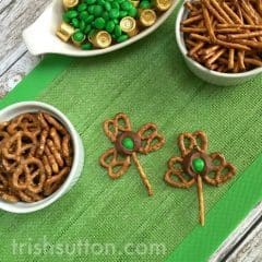 Pretzel Shamrocks: A Chocolate St. Patrick's Day Treat made with Salty Pretzels and Sweet Chocolate Rolos.