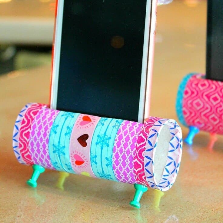 DIY Phone Stand with toilet paper rolls
