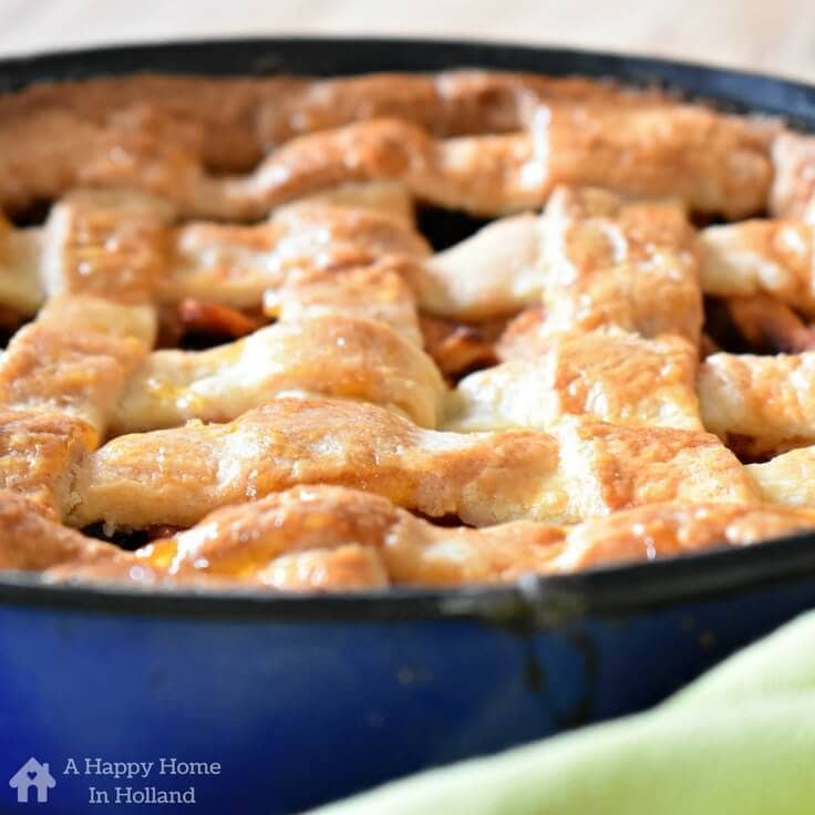 Dutch Apple Pie: Traditional Recipe