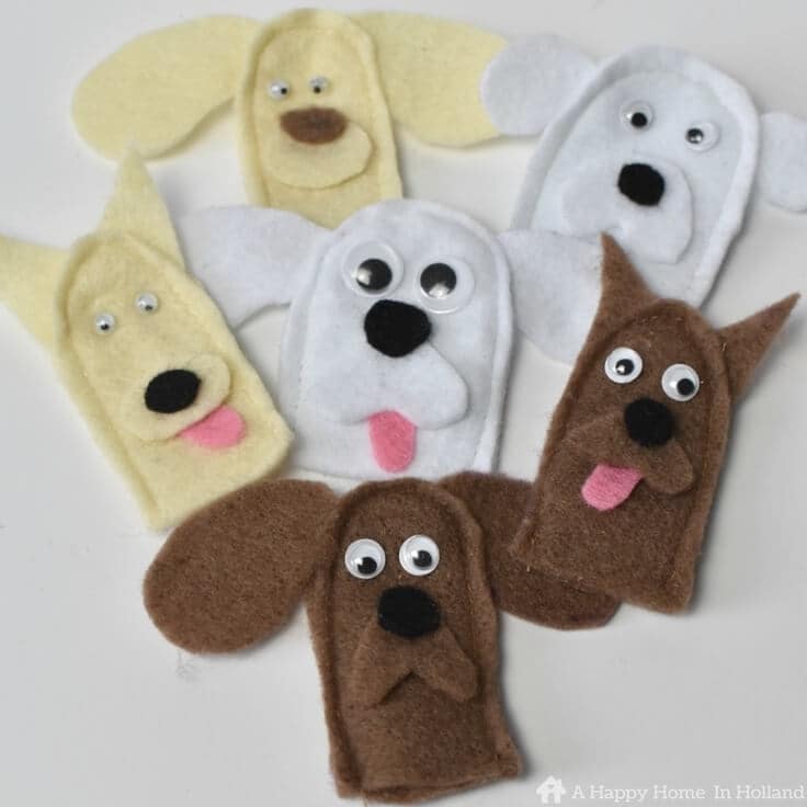 Dog Finger Puppets: Party Favor Idea