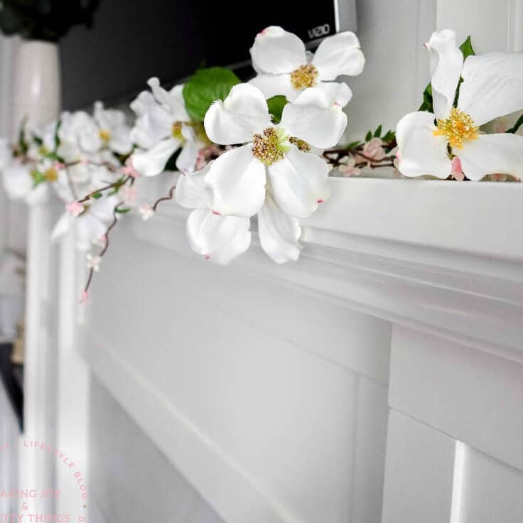 How to Make Your Own Spring Magnolia Garland