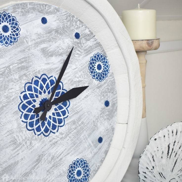 DIY Upcycled Clock Idea: Easy Stenciling Project