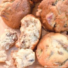 These rhubarb, raisin and ginger muffins are delicious served during an afternoon tea or at a family picnic.