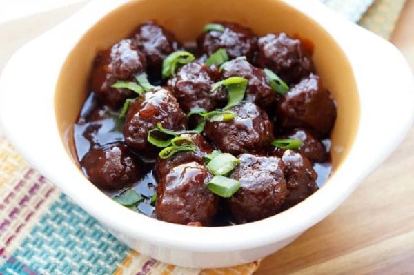 Slow Cooker Sweet And Spicy Sriracha Meatballs - Ideas for the Home