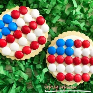 These 4th of July Flag Cookies will be the perfect addition to your holiday BBQ.