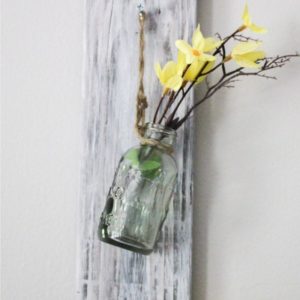 pallet wall hanging vase feature image