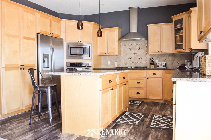 Kitchen Reveal 5 Problems And Easy, What Color Laminate Flooring Goes With Maple Cabinets