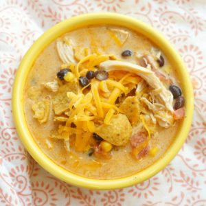 Delicious Slow Cooker Chicken Chili with Bacon