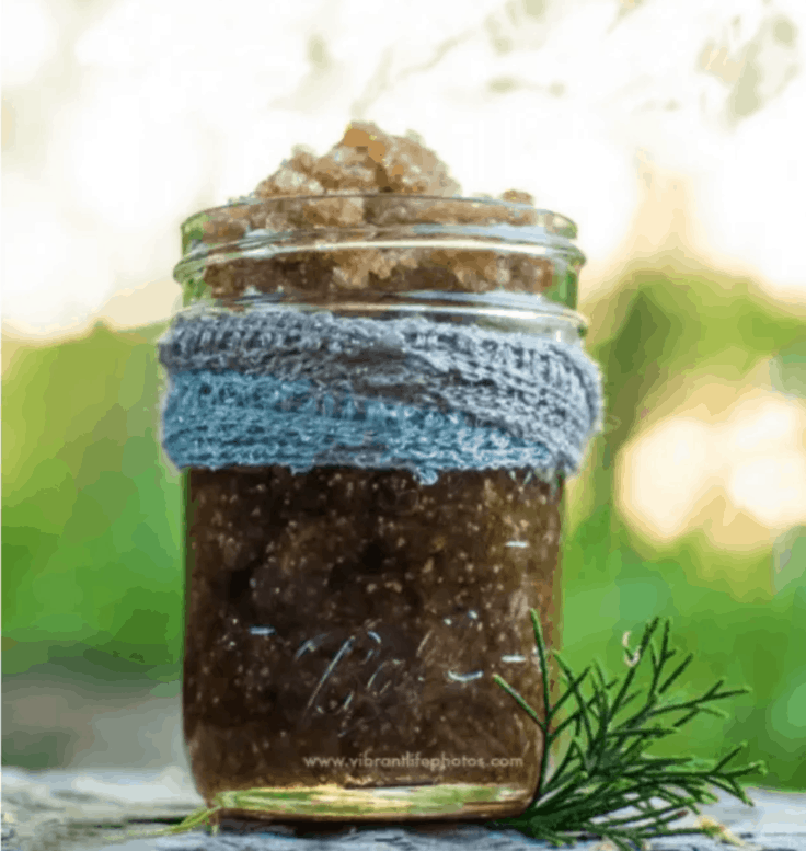Frankincense skin scrub in a Ball jar.