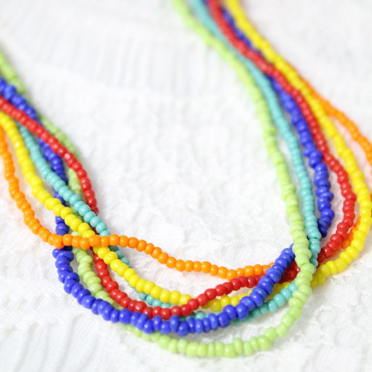 Cute Funky Multi Coloured Rainbow & Green Elasticated Single Strand Necklace