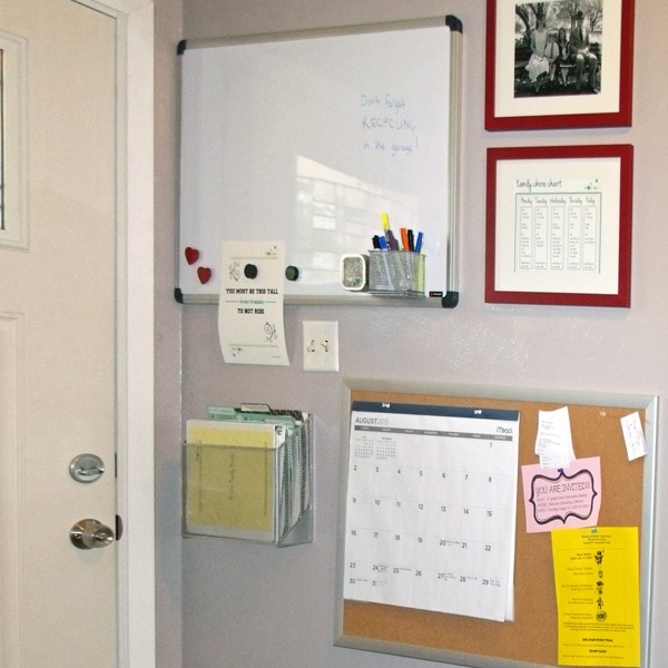 6 Things to Put in a Family Command Center