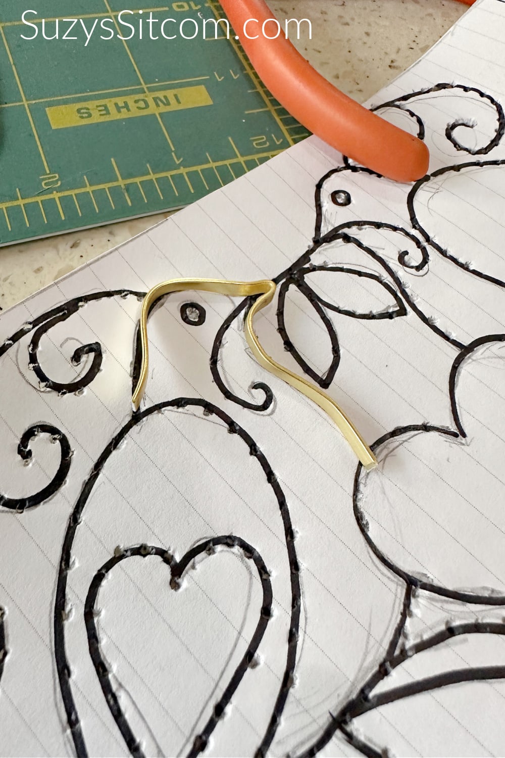Using pattern to form the wire.